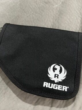 Kruger Black Ruger Logo Soft Pistol Case